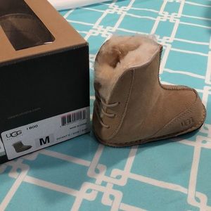 UGG boots. Infant.